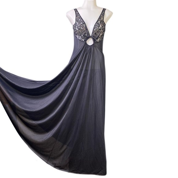 Vintage Olga Black Lace Nightgown Negligee - Picture 1 of 7
